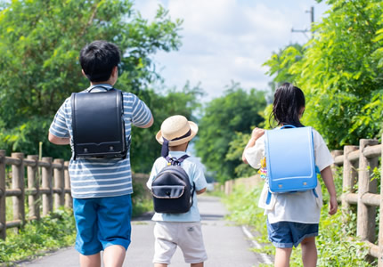 03 兄弟姉妹で通園が可能